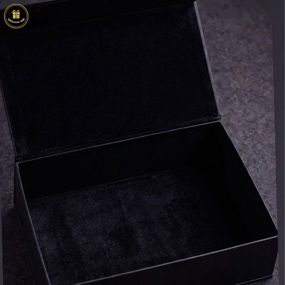 Size & Color Options For Gift Box